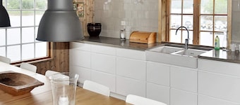 8 Person Holiday Home in Lesund