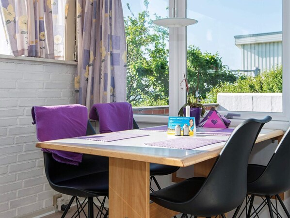 Apartment | Interior - 3 Person Holiday Home in Grasten (Grasten)