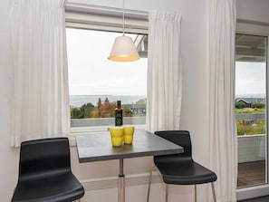 House | Dining