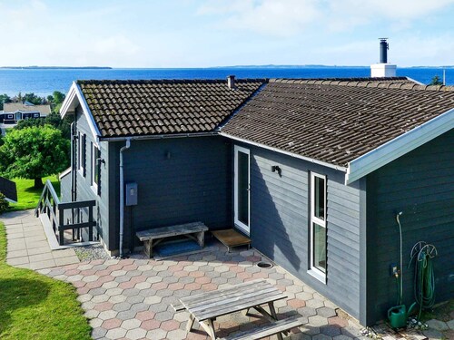 8 Person Holiday Home in Ebeltoft-by Traum