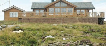 Holiday Home in Dyrvik