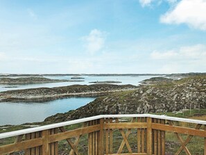 House | Property grounds