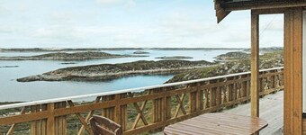 Holiday Home in Dyrvik