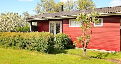 Cushy Holiday Home in Otterup near Sea