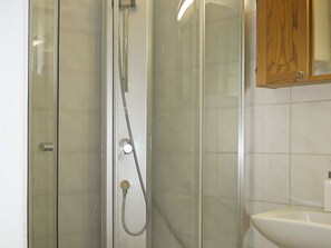 Shower - 4 Person Holiday Home in Mora (Mora)