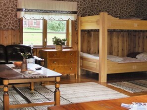 Individually furnished - 4 Person Holiday Home in Mora (Mora)