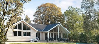 Pet Friendly Holiday Home in Dronningmølle near Sea