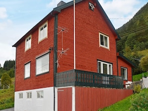 House | Exterior