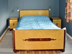 House | 4 bedrooms, individually furnished - 8 Person Holiday Home in Afarnes (Rauma)