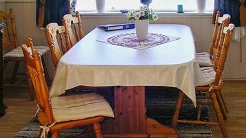 House | Dining