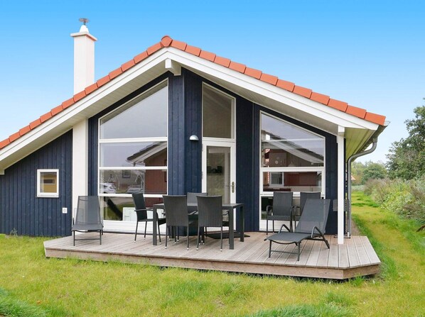 House | Exterior