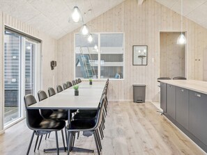 House | Dining