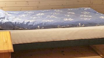 4 bedrooms, individually furnished