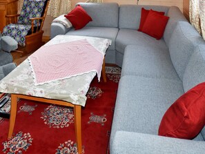 Living area - 5 Person Holiday Home in Gurskoy (Heroy)