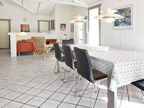 Dining - Restful Holiday Home With Indoor Pool in Hvide Sande (Hvide Sande)