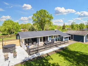 House | Property amenity - 10 Person Holiday Home in Glesborg-by Traum (Glesborg)