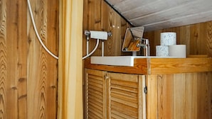 Room - 6 Person Holiday Home in Motala (Motala)