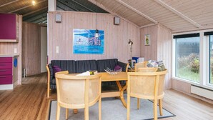 House | Interior - Serene Holiday Home in Oksbøl near Beach (Oksbol)