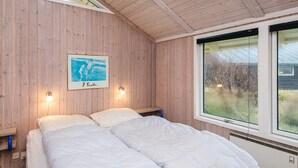 House | Interior - Serene Holiday Home in Oksbøl near Beach (Oksbol)