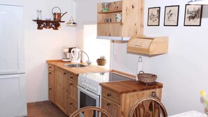 House | Private kitchen - 4 Person Holiday Home in Blavand (Blavand)