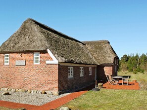 Exterior - 4 Person Holiday Home in Blavand (Blavand)