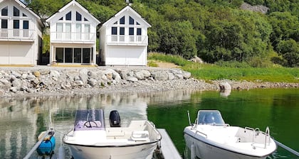Holiday Home in Brattvåg