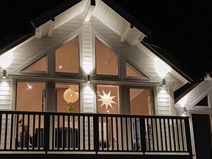 House | Exterior - Holiday Home in BrattvÃ¥g (Ålesund)
