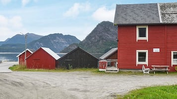 House | Exterior