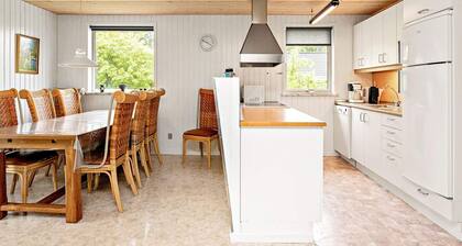 6 Person Holiday Home in Ulfborg