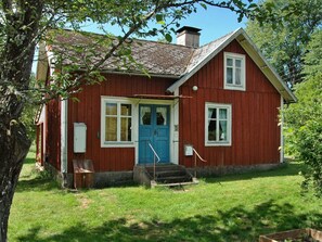 Exterior - 5 Person Holiday Home in Kalvsvik (Kalvsvik)