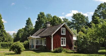 5 Person Holiday Home in Kalvsvik