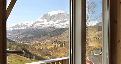 10 Person Holiday Home in Bygstad