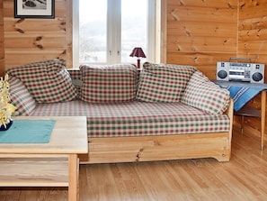 House | Living area - 10 Person Holiday Home in Bygstad (Sunnfjord)