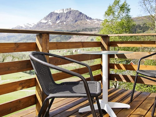 10 Person Holiday Home in Bygstad