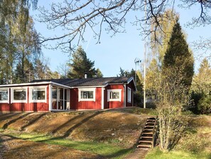 House | Exterior - 4 Person Holiday Home in Hammar (Hammar)