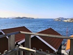 House | Exterior - Holiday Home in Skärhamn (Skaerhamn)