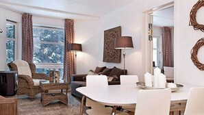 Dining - 6 Person Holiday Home in Ål (Al)