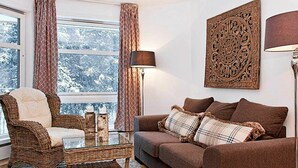 Living area - 6 Person Holiday Home in Ål (Al)