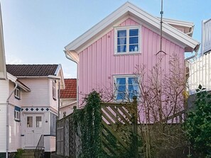 House | Exterior - Holiday Home in Grundsund (Grundsund)