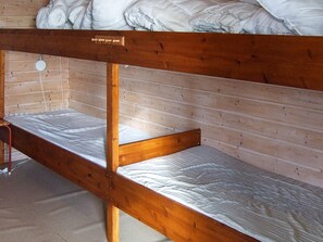 1 bedroom, individually furnished