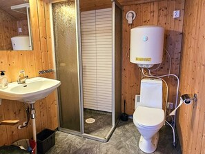 House | Bathroom - Holiday Home in Rebbenes (Tromsø)