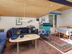 House | Living area - 8 Person Holiday Home in Harboore (Harboore)
