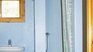 Shower, towels