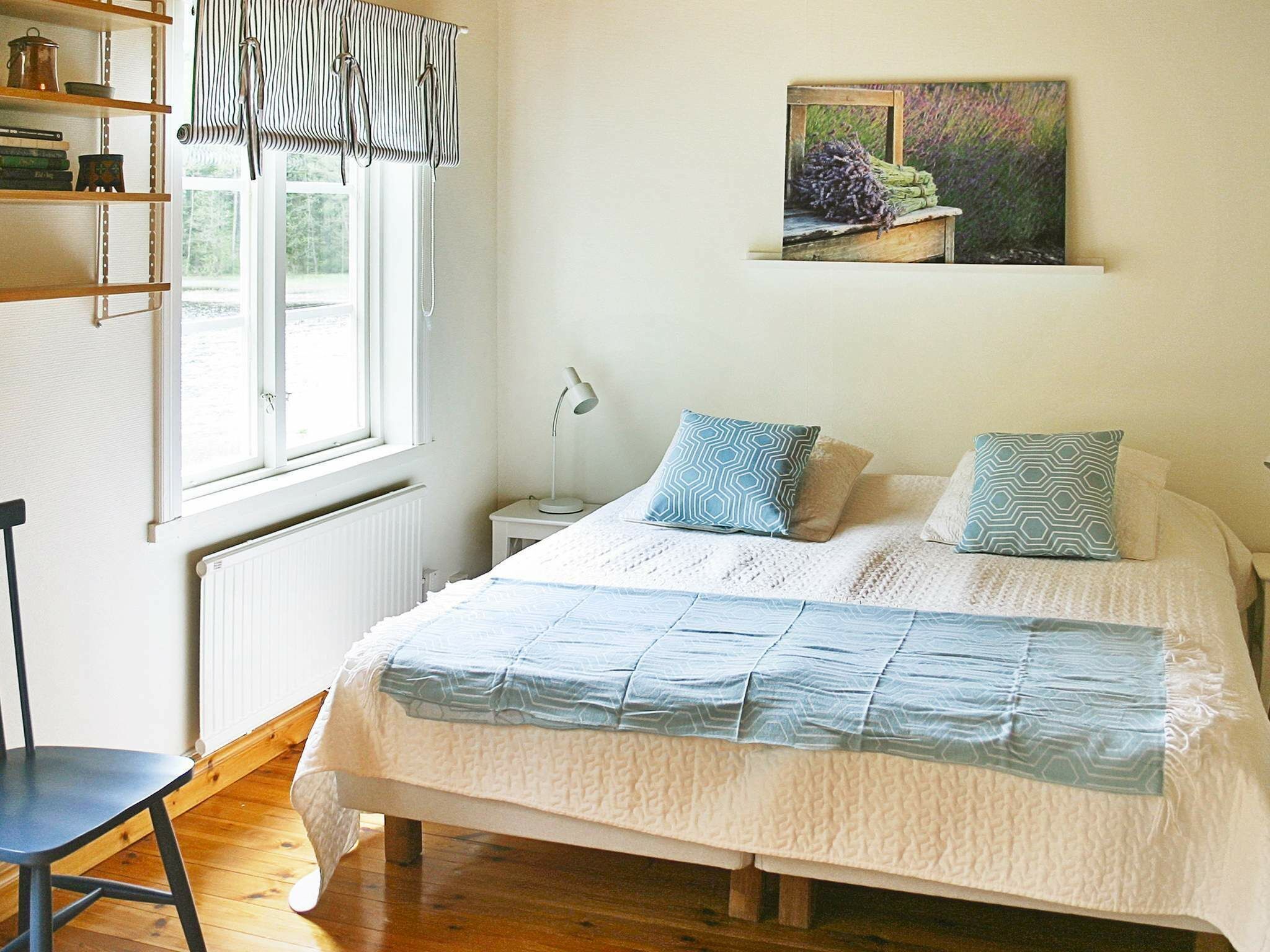 2 bedrooms, individually furnished, bed sheets