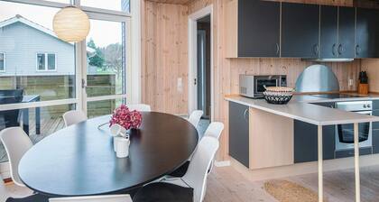 Cozy Holiday Home in Ulfborg near Sea