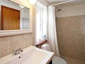 House | Bathroom
