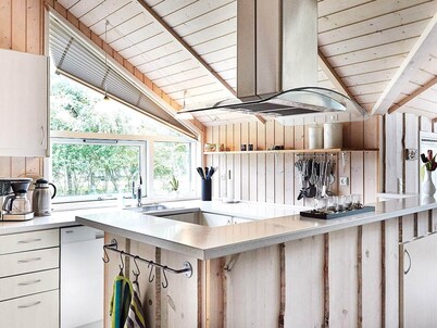 6 Person Holiday Home in Store Fuglede-by Traum