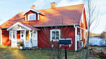 House | Exterior