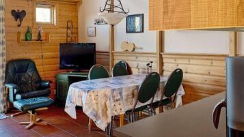 House | Dining