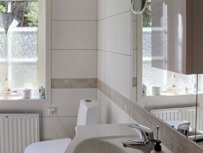 Shower - 6 Person Holiday Home in Lidhult (Unnaryd)